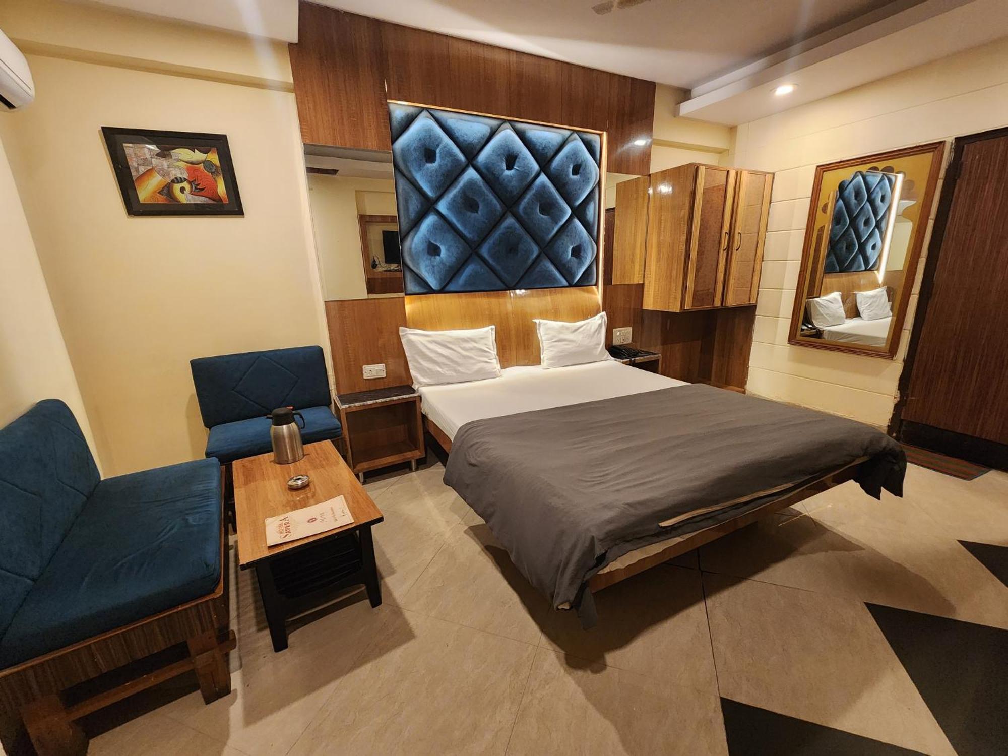 Hotel Savera Udaipur Exterior foto