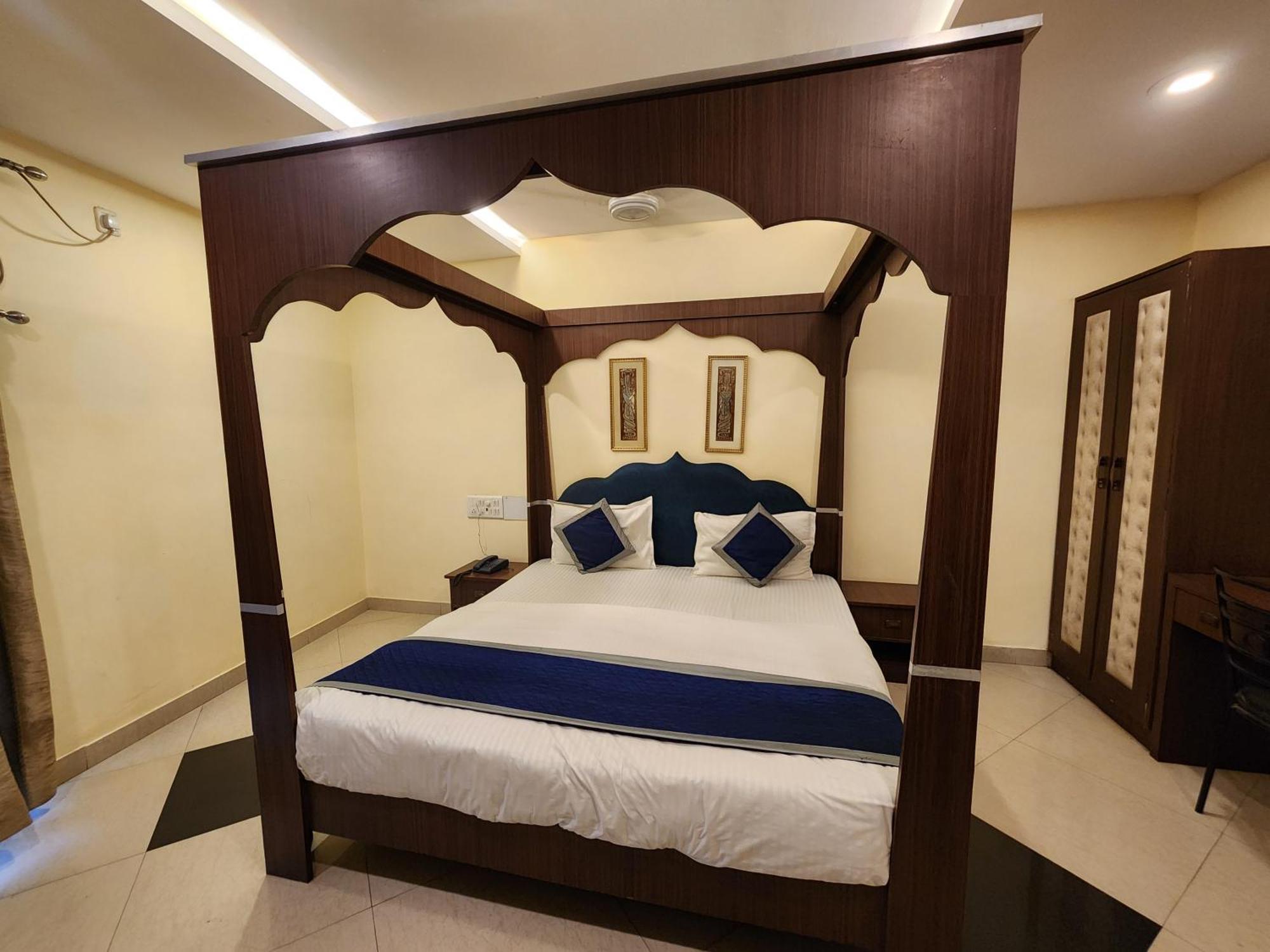 Hotel Savera Udaipur Exterior foto