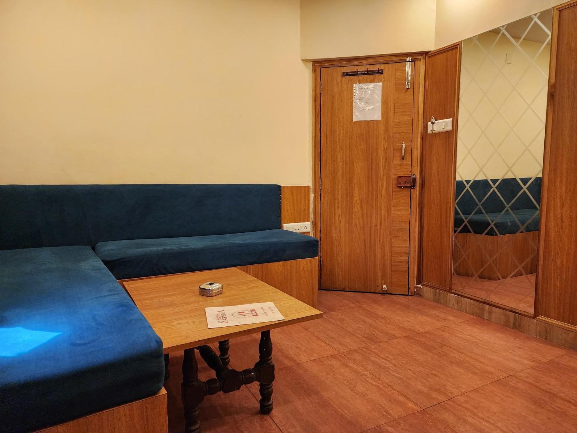 Hotel Savera Udaipur Exterior foto
